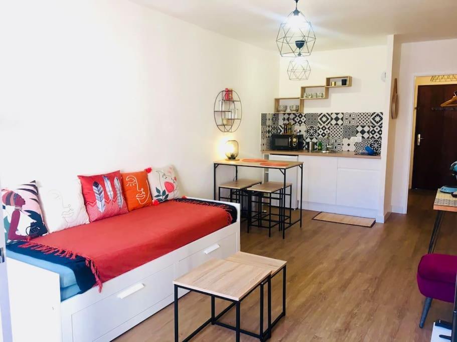 "Axel 8" Studio Proche Gare Avec Balcon Apartment Sete Exterior photo