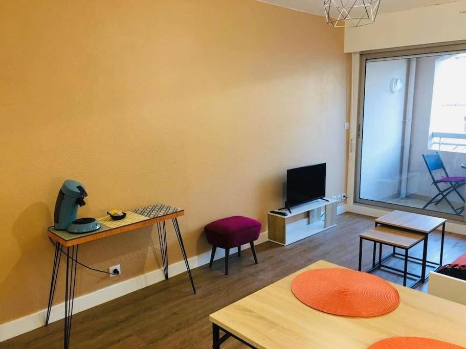"Axel 8" Studio Proche Gare Avec Balcon Apartment Sete Exterior photo